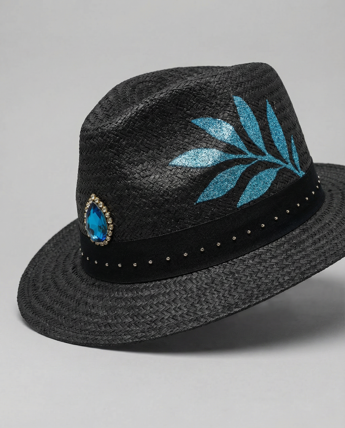 HAT CODE HLUNA