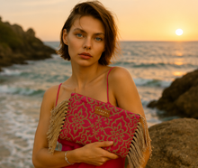 POCHETTE À HOUPPES DOLCEZZA